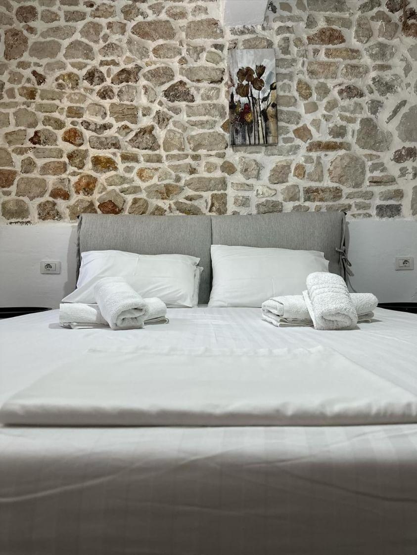 Polyxeni Apartments & Rooms Qëparo Exteriér fotografie